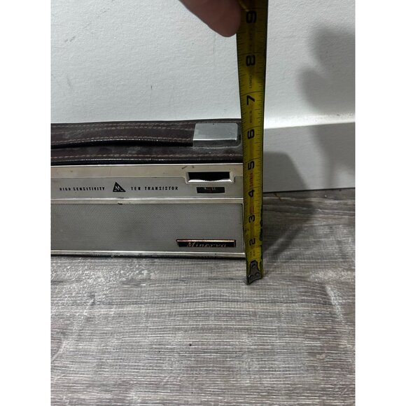 Vintage Minerva Ten Transistor High Sensitivity Portable Radio - Picture 9 of 9